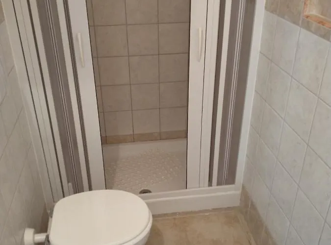 Da Carla Lägenhet *